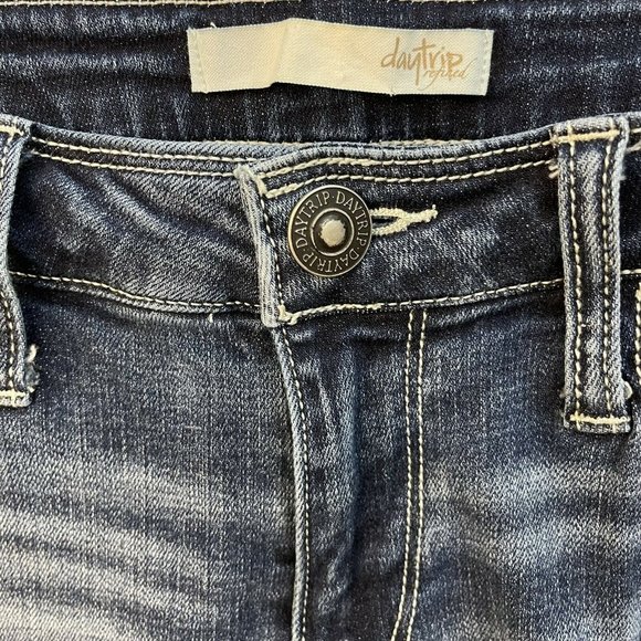 Daytrip Lynx Straight Jeans Size 25 Short - Picture 7 of 9